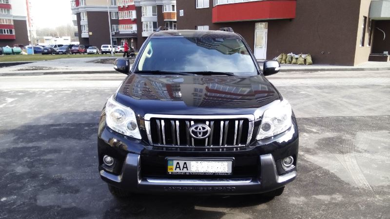 Toyota_Prado-2