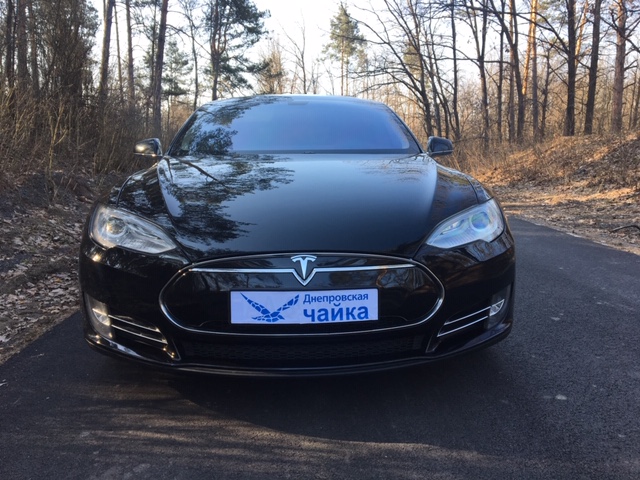 аренда tesla model s